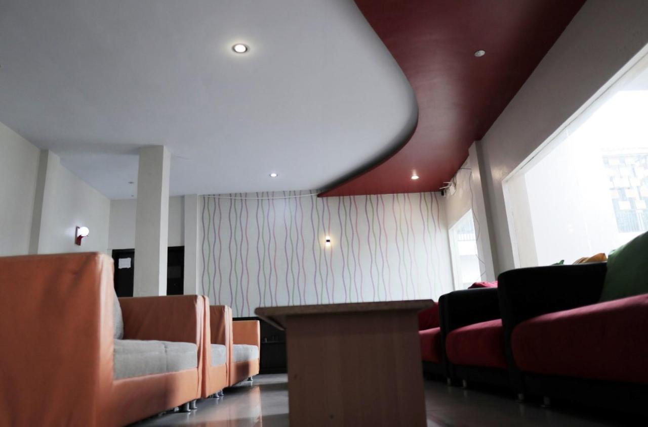 Reddoorz @ Pasangkayu Mamuju Utara Hotel Exterior photo